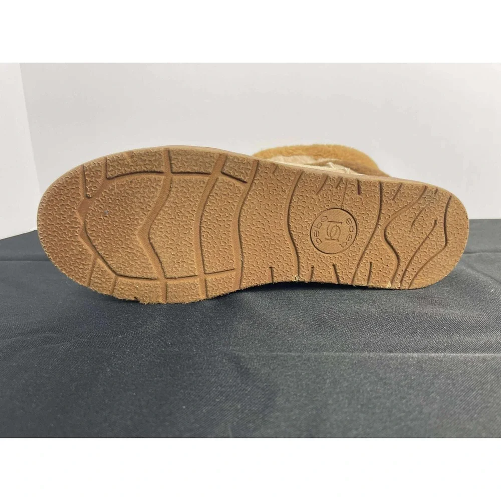Bebe Women's Tan Suede Faux Fur Trimmed Winter‎ Boots Size 9